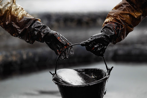 FT: Россия обходит санкции G7 в виде ограничения цен на большую часть нефти