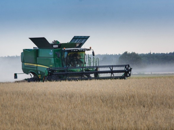 Осень 2023: ранняя жатва зерновых завершена, уже намолочено 37 млн ​​тонн нового урожая