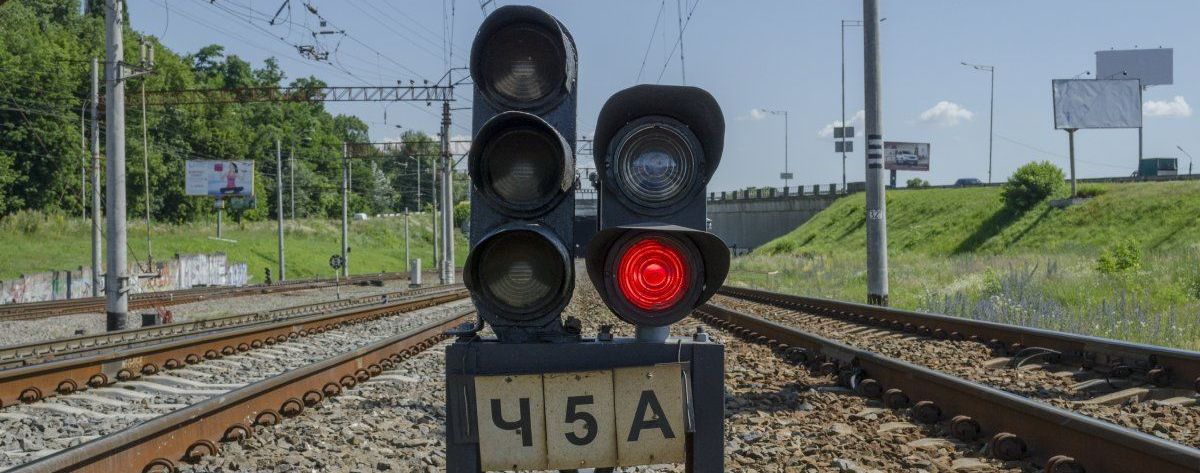 В Крыму увеличились диверсии на железной дороге – как оккупанты усиливают защиту
