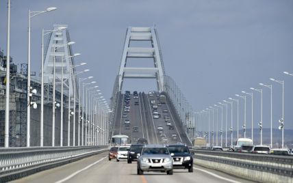 Оккупанты заявили о возобновлении движения по Крымскому мосту — что известно