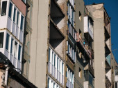 В Буче восстанавливают многоэтажки, пострадавшие от российских оккупантов. Кравченко проверил как продолжаются работы - фото 15