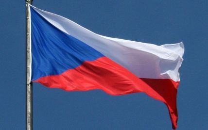 Чехия продлила мандат на обучение украинских военных до конца 2024 года