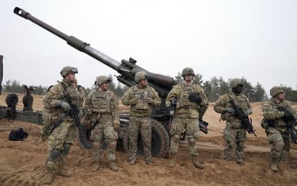 США перебросят на Ближний Восток триста военных