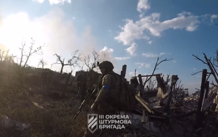 Украинские штурмовики показали зачистку Андреевки возле Бахмута: видео