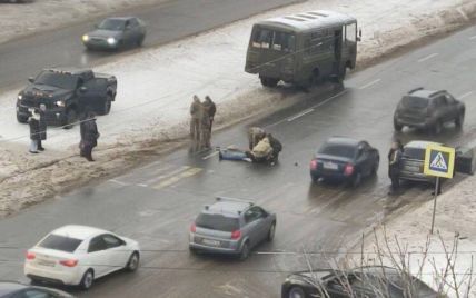 В Луганске российские оккупанты задавили человека на пешеходном переходе: фото