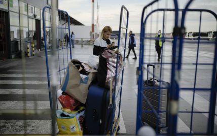 Сколько людей уехало за границу и сколько сейчас живет в Украине: демограф озвучила цифры