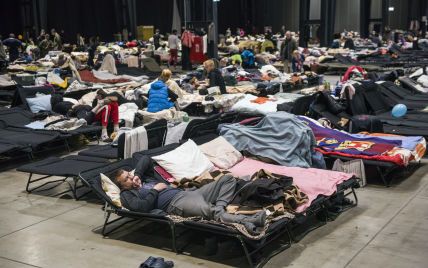 "Мы вернем миллионы беженцев домой": Зеленский назвал важное условие