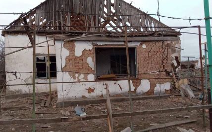 Россияне ударили на Херсонщине по жилым кварталам: есть повреждения и раненые