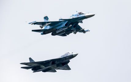Еще два российских самолета попали под огонь зенитчиков ВСУ: что известно