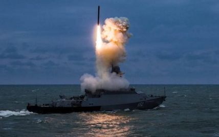Россия после долгого перерыва вывела ракетоносители в Черное море