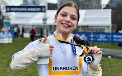 12-летняя украинка, потерявшая ноги в результате ракетного удара РФ, пробежала 5 километров на протезах
