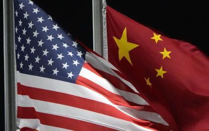 Китай заявил о нарастании "отрицательных факторов" в отношениях с США