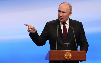 Путин начинает свой пятый президентский срок: он контролирует Россию больше, чем когда-либо – AP
