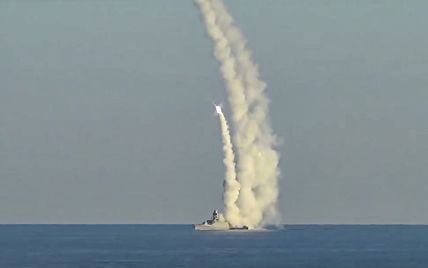 Армия РФ вывела ракетоносители в Черное и Средиземное моря: сколько "Калибров" на бортах